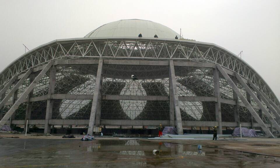 博尔塔拉蒙古自治州温泉馆网架工程